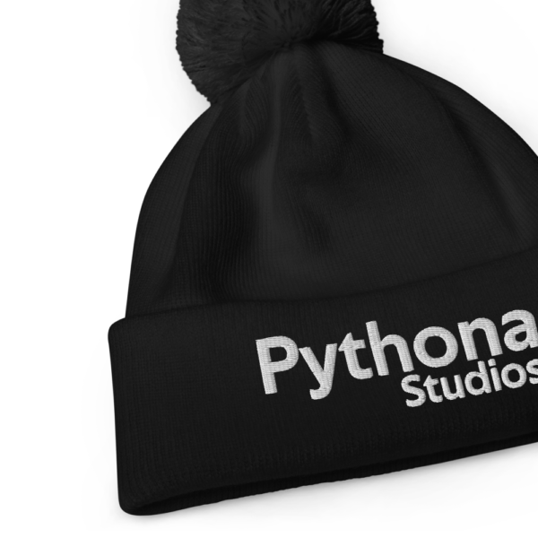 Pythona Studios Pom pom beanie